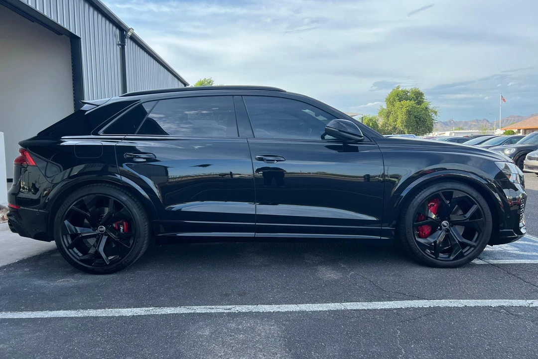 2023 Audi RS Q8 - Image 3 of 31