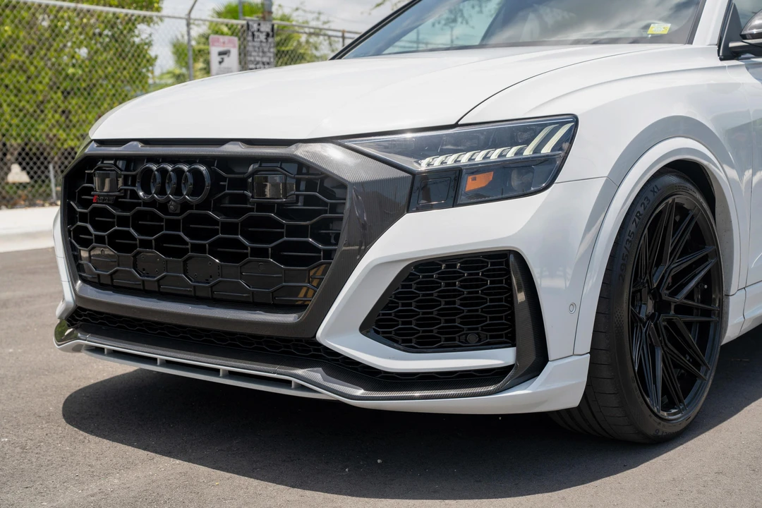 2023 Audi RS Q8 - Image 17 of 31