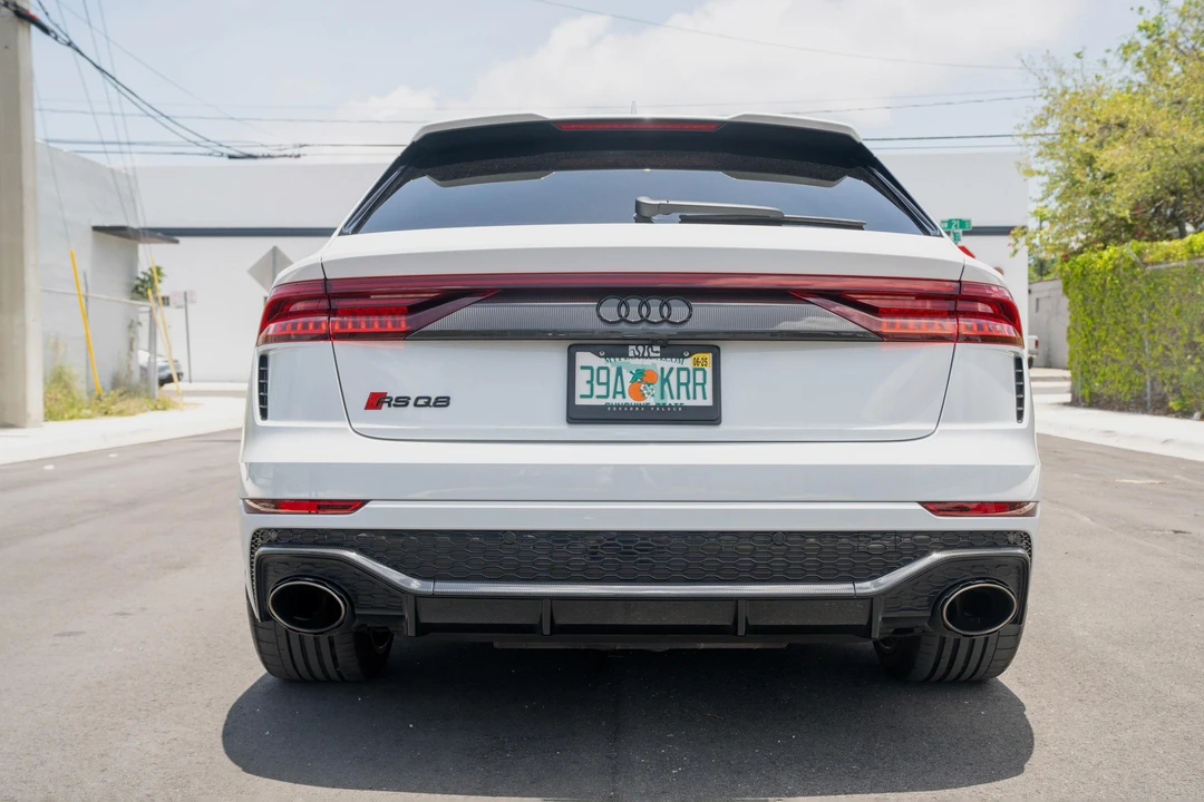 2023 Audi RS Q8 - Image 8 of 31