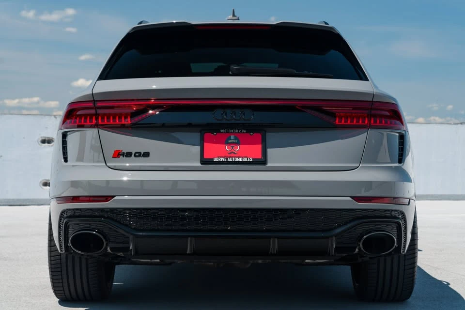 2023 Audi RS Q8 - Image 4 of 7