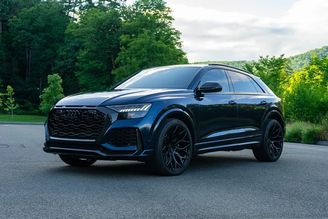 2023 Audi RS Q8 - Image 8 of 31
