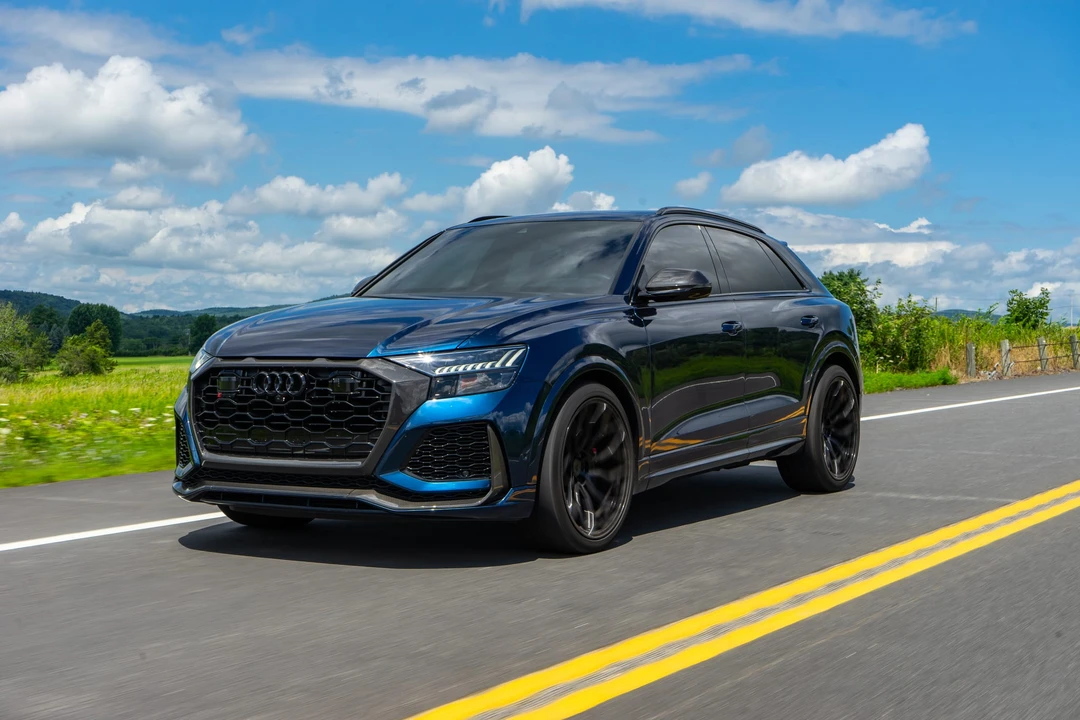 2023 Audi RS Q8 - Image 4 of 31