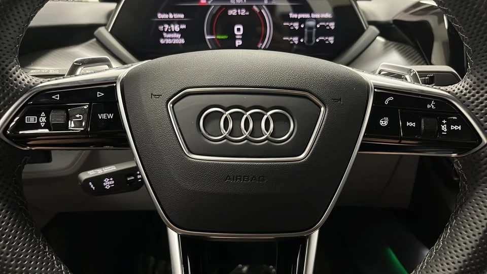 2023 Audi RS e-tron GT - Image 15 of 20