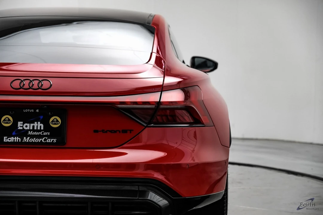 2023 Audi e-tron GT - Image 12 of 12