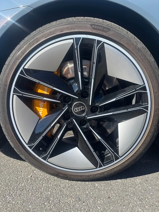 2023 Audi RS e-tron GT - Image 6 of 10