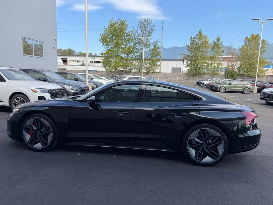2023 Audi RS e-tron GT - Image 8 of 12