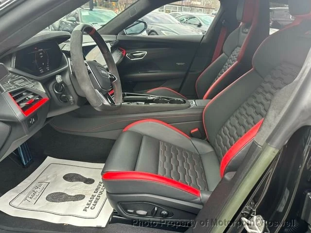 2023 Audi RS e-tron GT - Image 10 of 13
