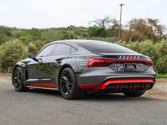 2023 Audi e-tron GT - Image 9 of 21