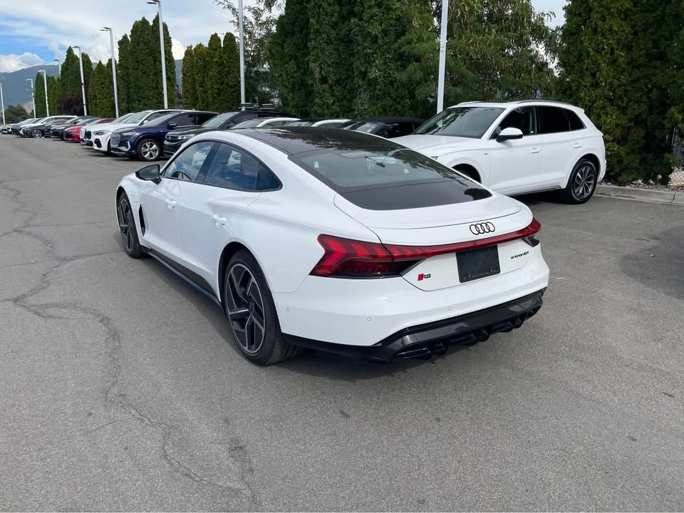 2023 Audi RS e-tron GT - Image 3 of 20