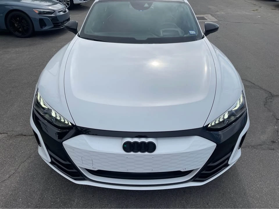2023 Audi RS e-tron GT - Image 8 of 20