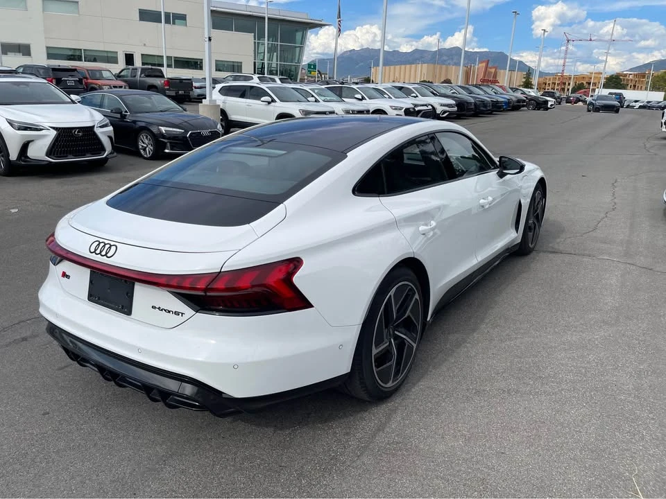 2023 Audi RS e-tron GT - Image 5 of 20