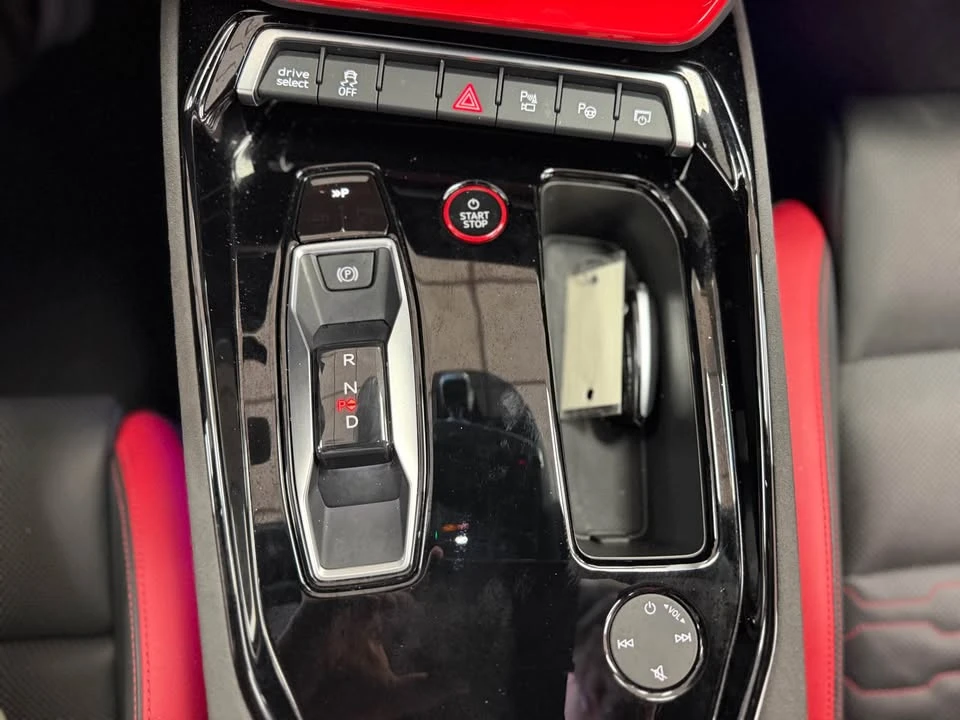 2023 Audi RS e-tron GT - Image 18 of 20