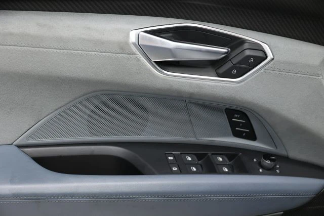 2023 Audi e-tron GT - Image 11 of 12