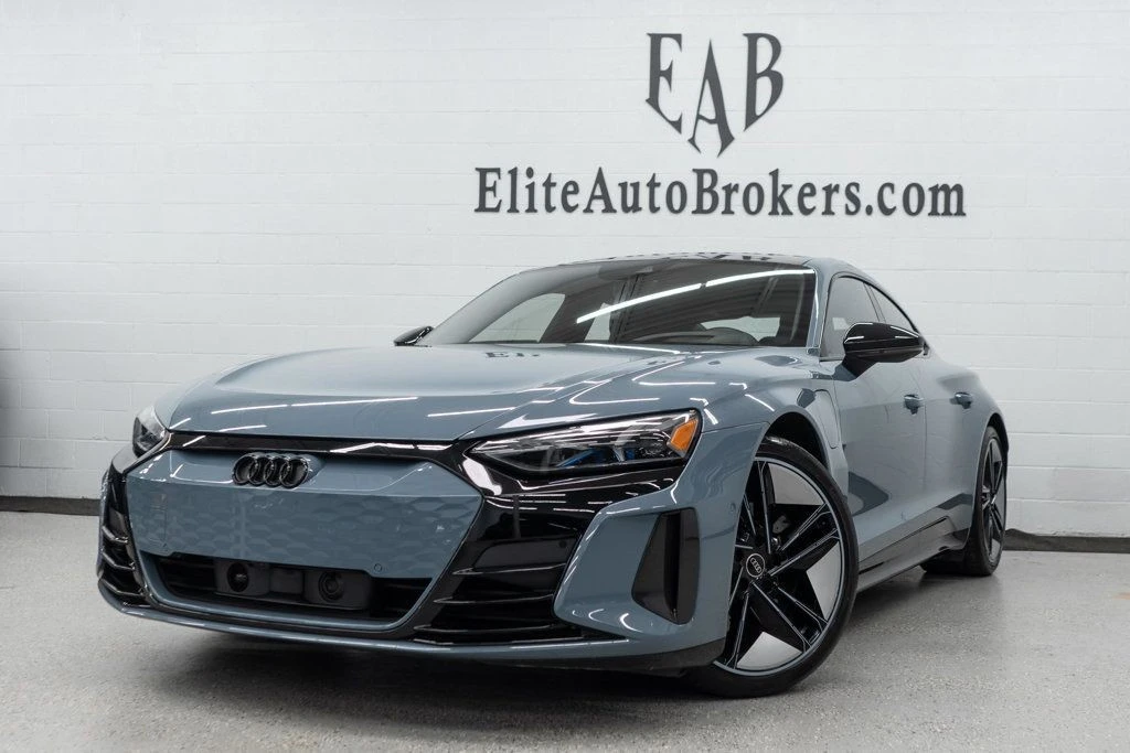 2023 Audi e-tron GT - Image 2 of 12