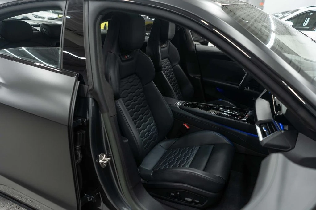 2023 Audi e-tron GT - Image 12 of 12