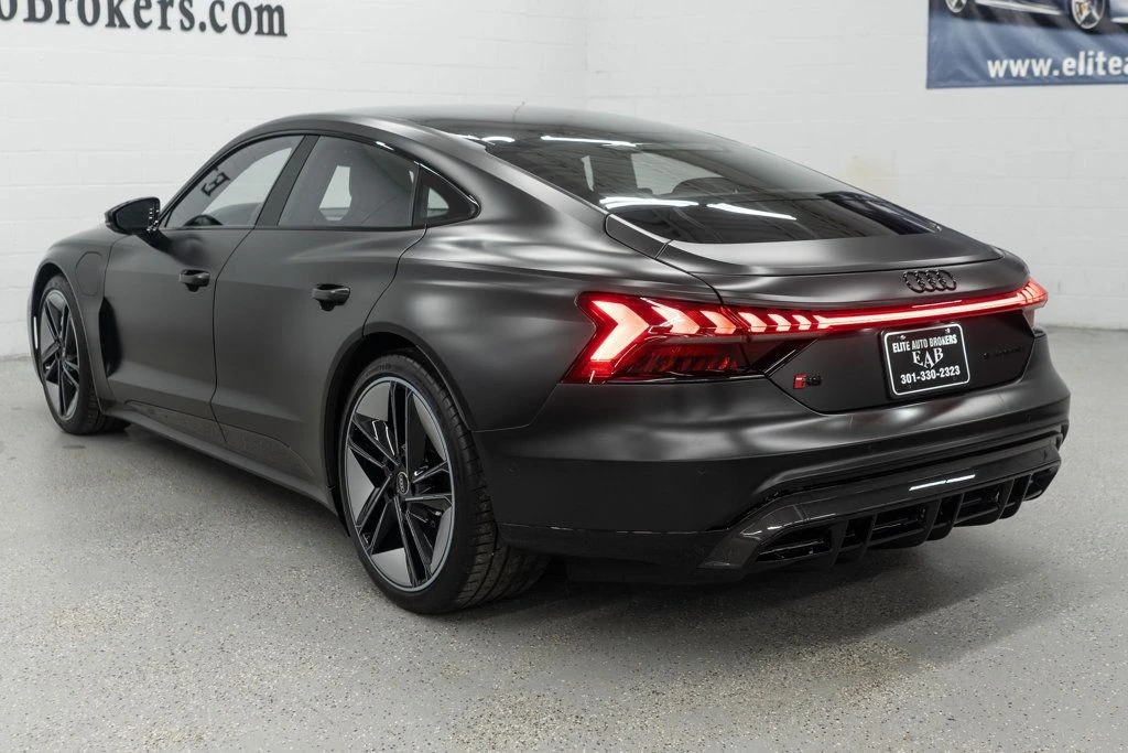 2023 Audi e-tron GT - Image 6 of 12