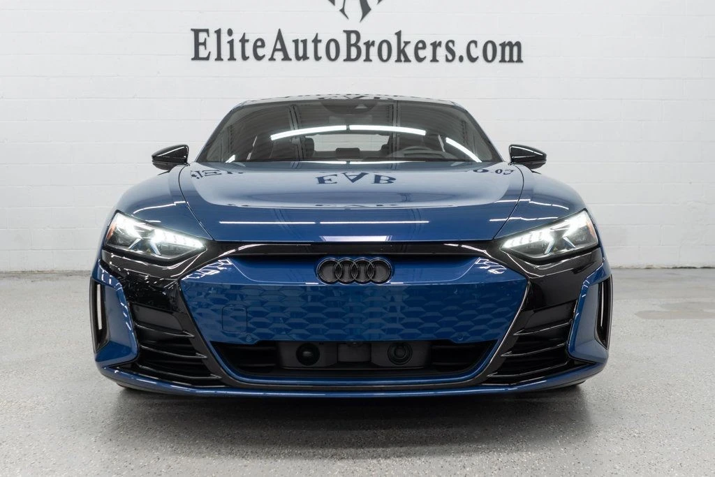 2023 Audi e-tron GT - Image 3 of 12