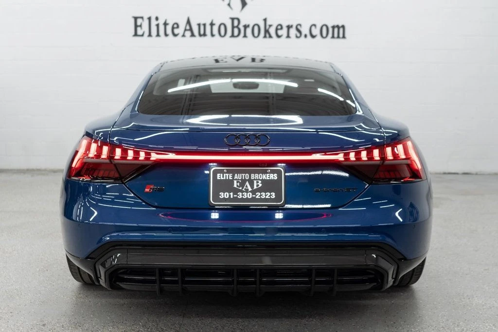 2023 Audi e-tron GT - Image 4 of 12