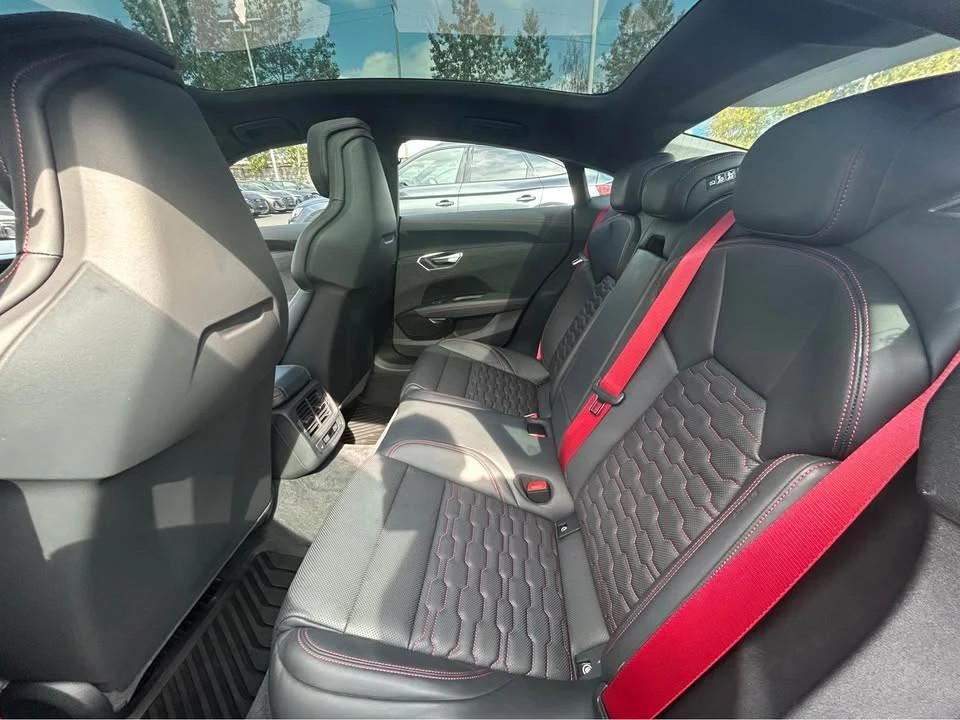 2023 Audi RS e-tron GT - Image 8 of 10
