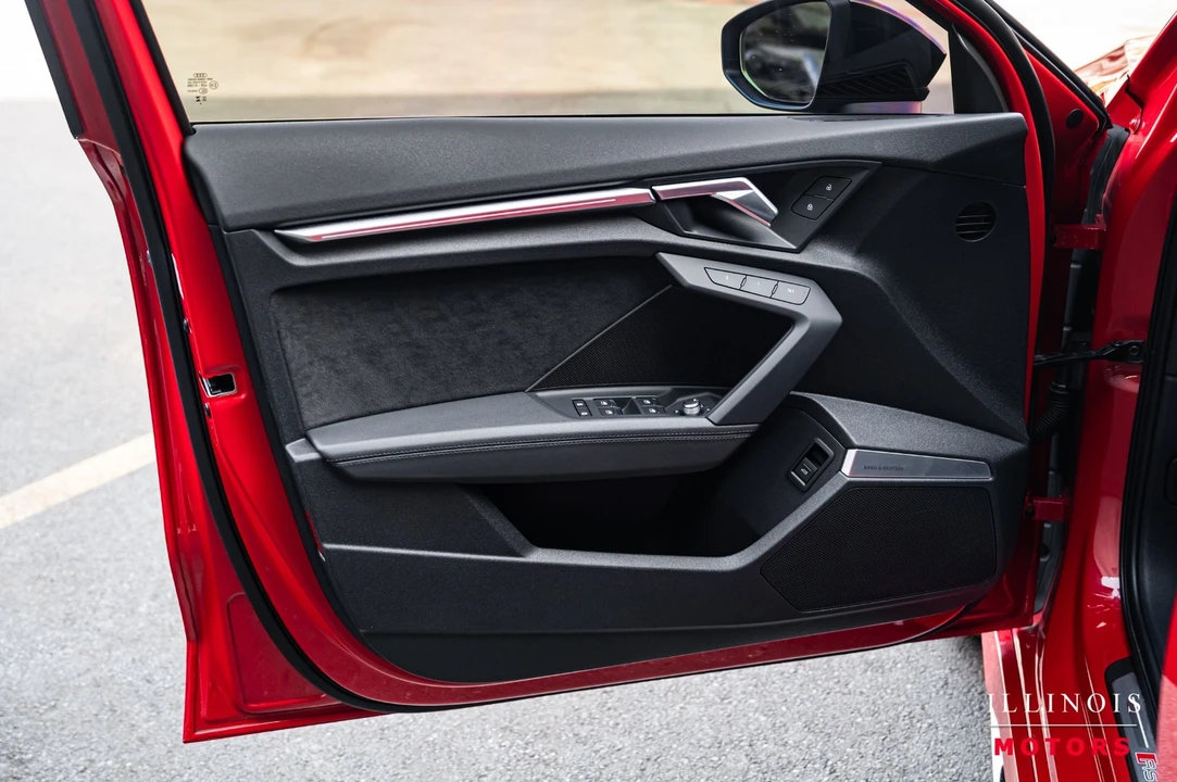 2023 Audi 8Y RS3 - Image 15 of 21