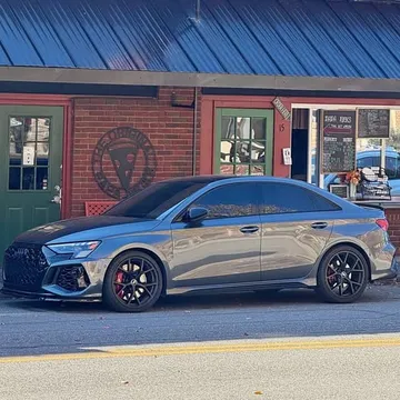 2023 Audi RS3