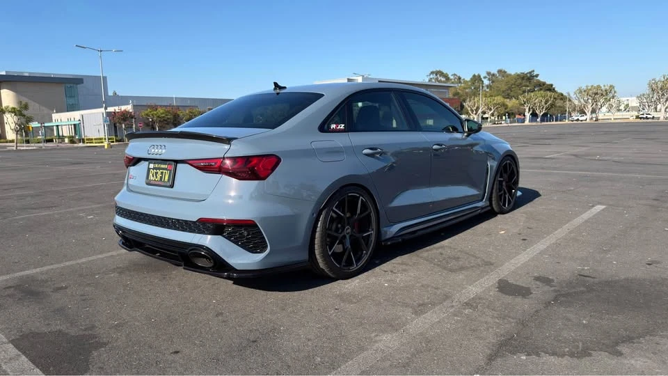 2023 Audi 8Y RS3 - Image 3 of 16