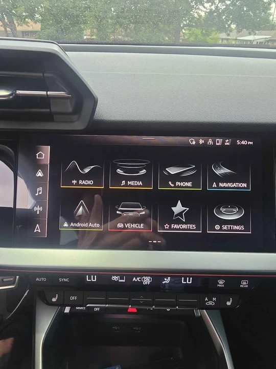 2023 Audi 8Y RS3 - Image 5 of 5