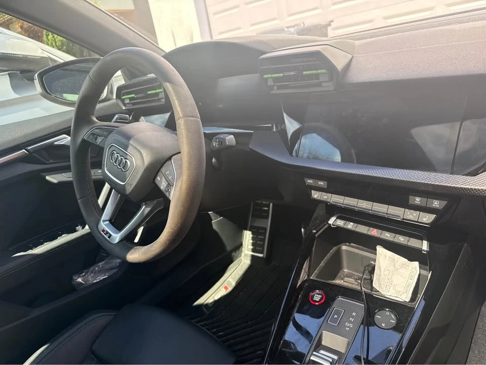 2023 Audi 8Y RS3 - Image 5 of 7