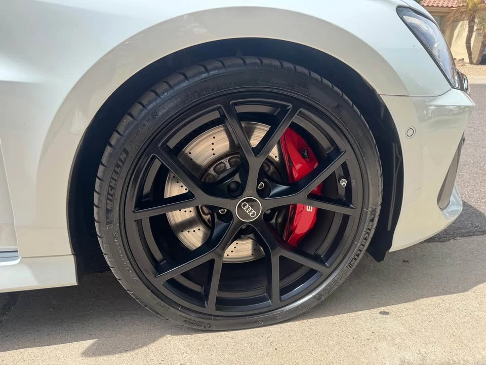 2023 Audi 8Y RS3 - Image 5 of 12