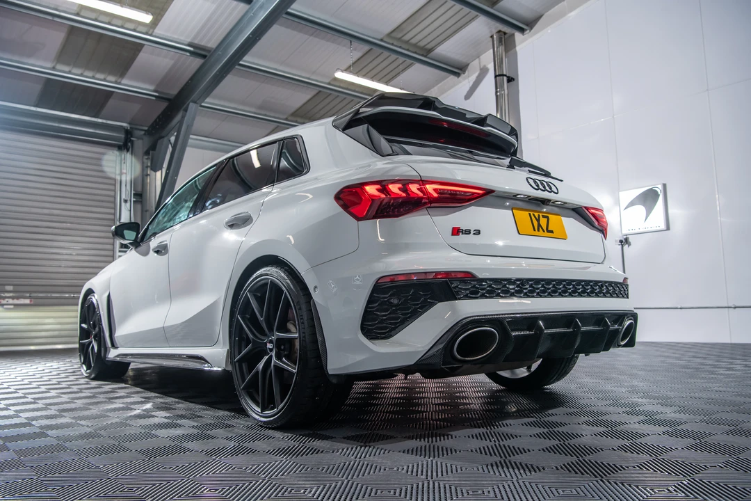 2023 Audi 8Y RS3 - Image 7 of 31