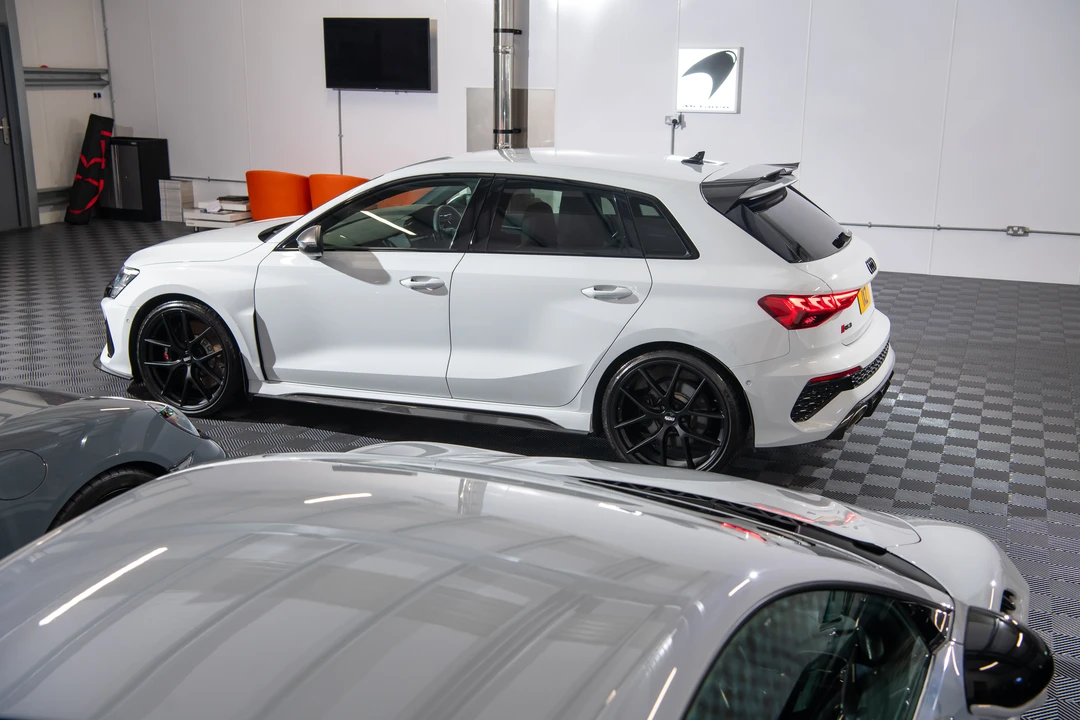 2023 Audi 8Y RS3 - Image 14 of 31