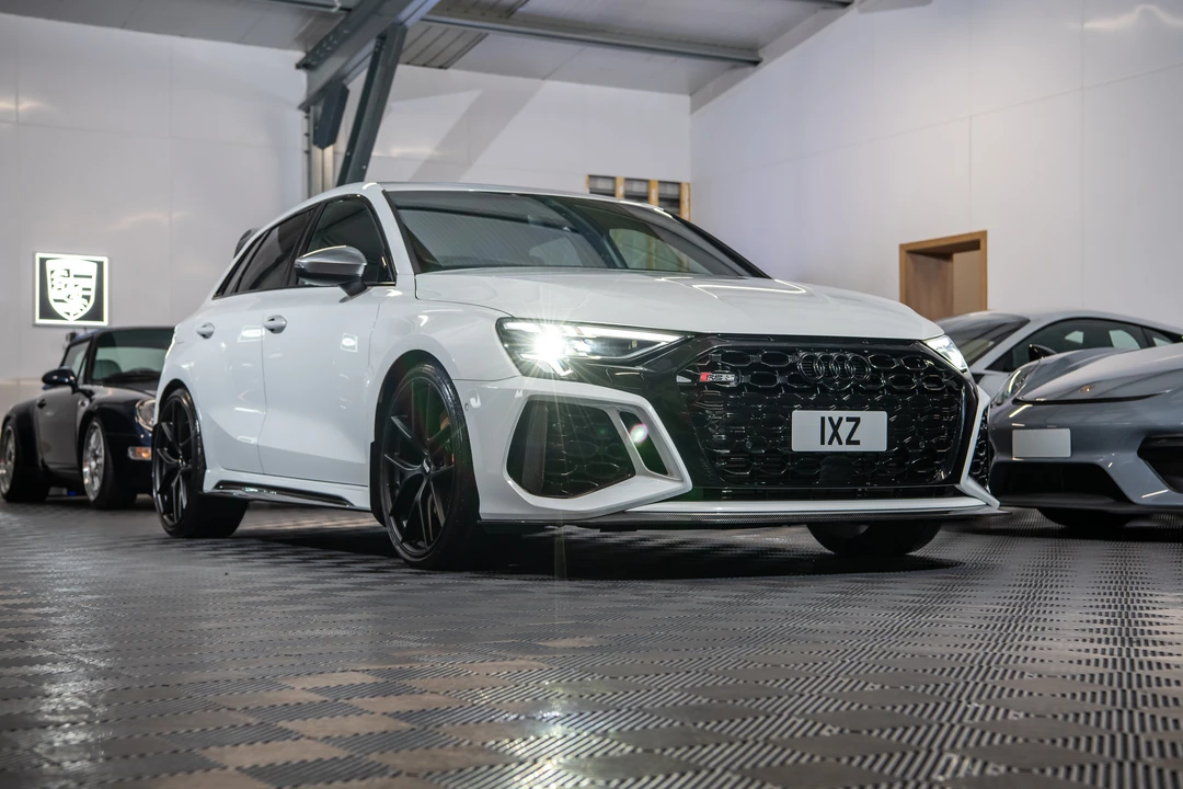 2023 Audi 8Y RS3 - Image 3 of 31