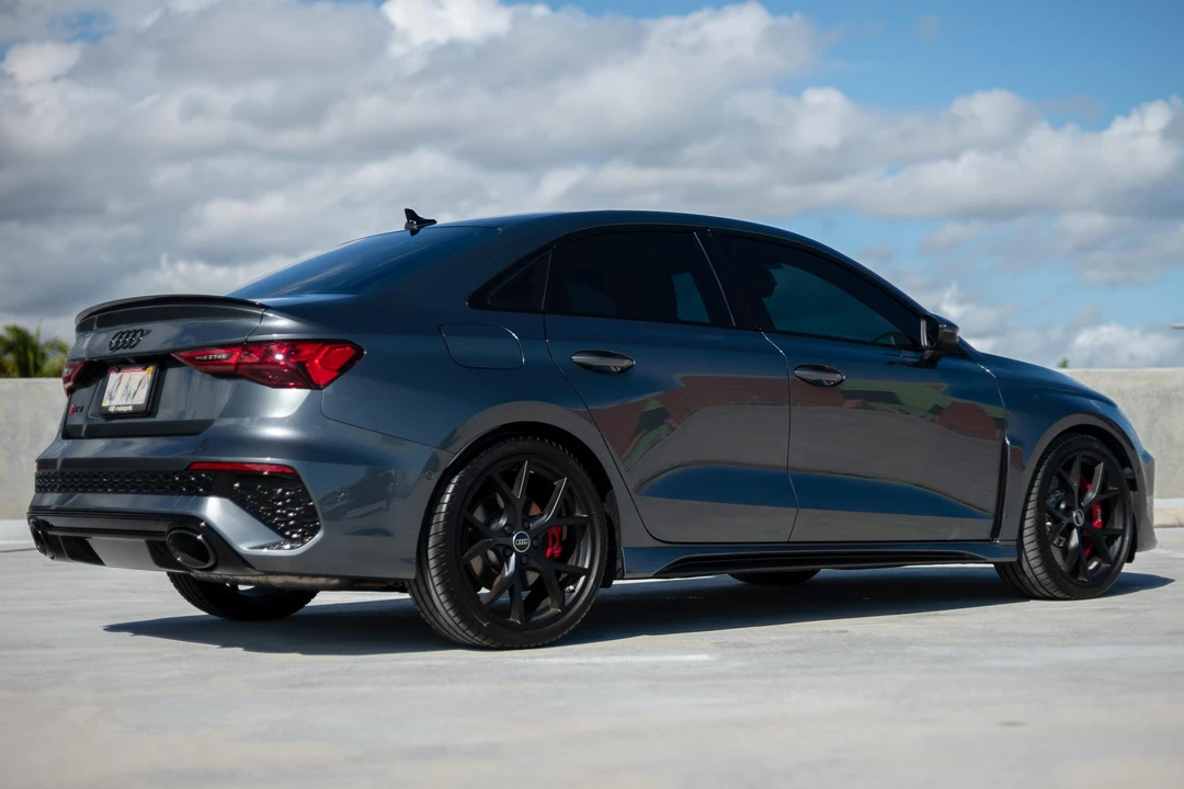 2023 Audi 8Y RS3 - Image 4 of 31