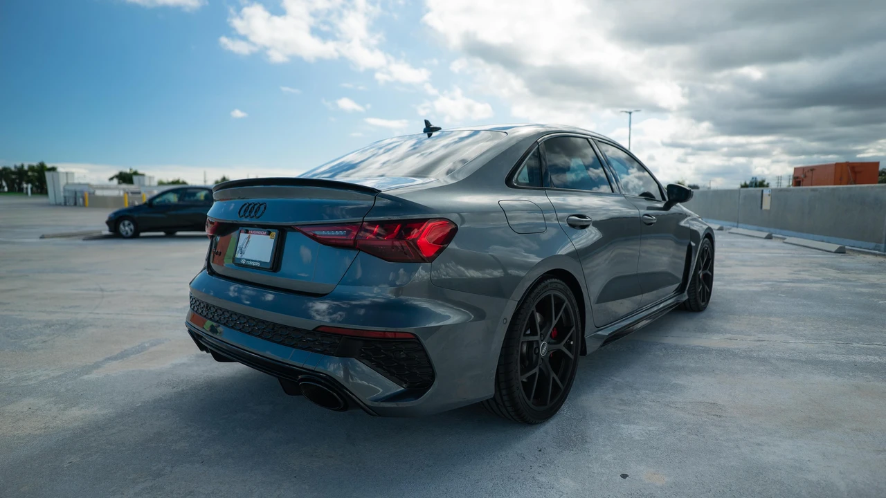 2023 Audi 8Y RS3 - Image 16 of 31