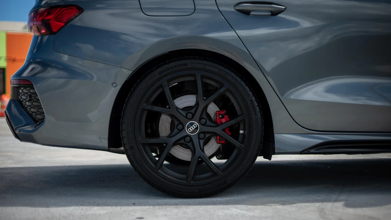 2023 Audi 8Y RS3 - Image 29 of 31