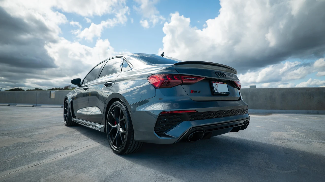 2023 Audi 8Y RS3 - Image 13 of 31