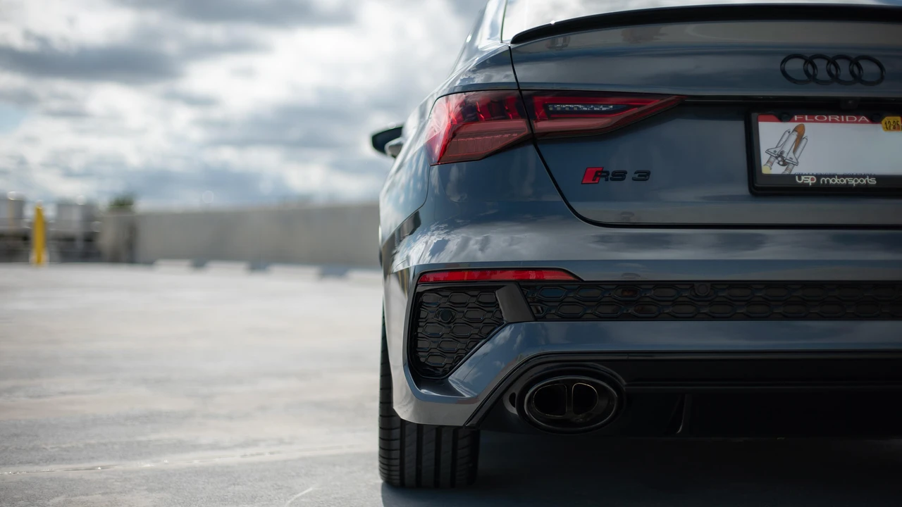 2023 Audi 8Y RS3 - Image 25 of 31