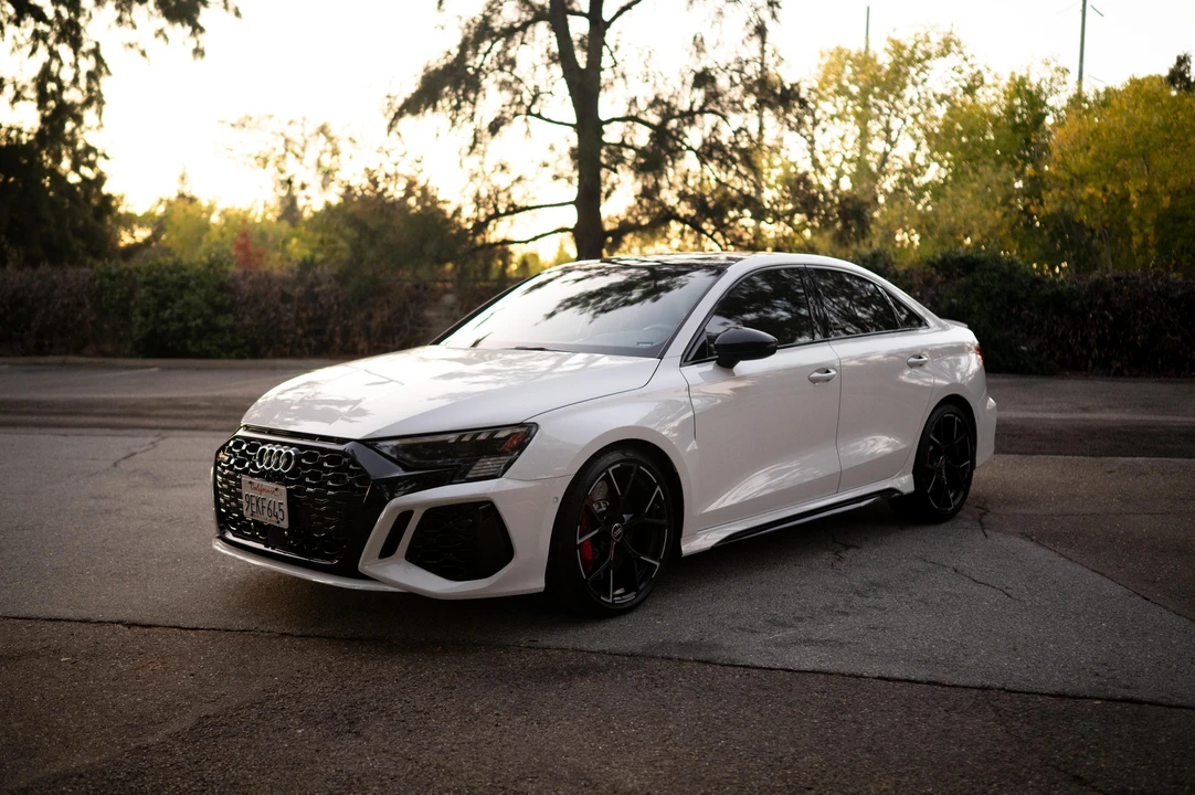 2023 Audi 8Y RS3 - Image 6 of 31