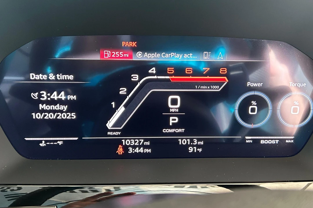 2023 Audi 8Y RS3 - Image 25 of 31