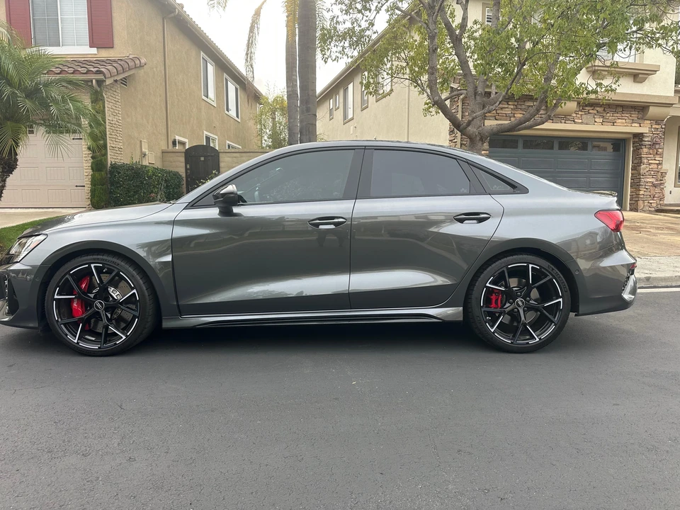 2023 Audi 8Y RS3 - Image 9 of 31