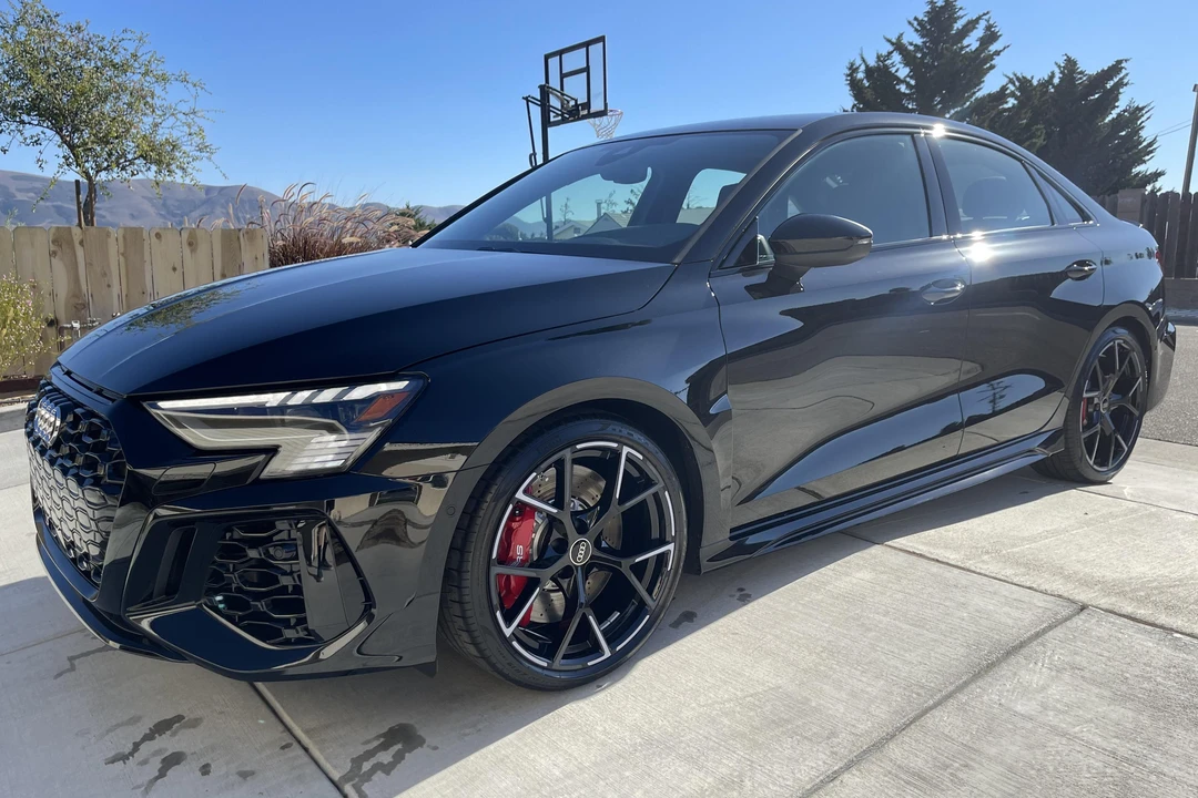 2023 Audi 8Y RS3 - Image 3 of 31