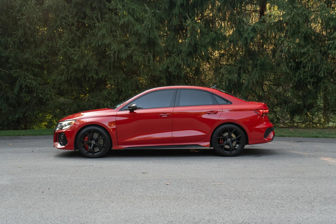 2023 Audi 8Y RS3 - Image 8 of 31