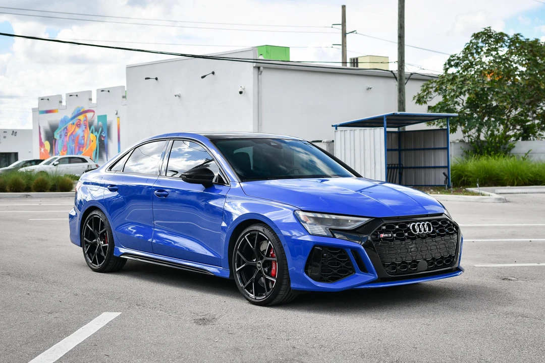 2023 Audi 8Y RS3 - Image 12 of 31