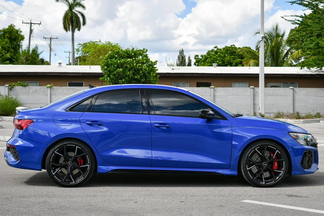 2023 Audi 8Y RS3 - Image 3 of 31