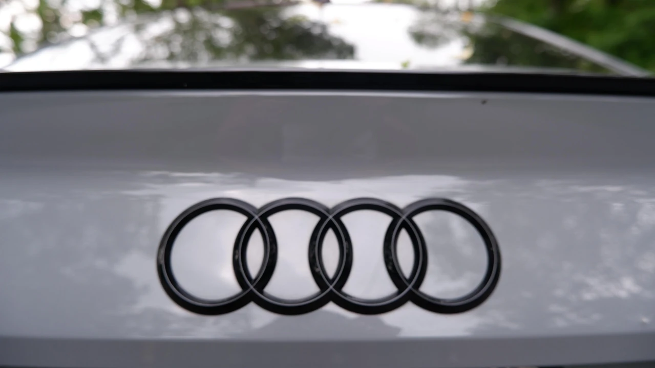 2023 Audi B9 RS5 - Image 25 of 31