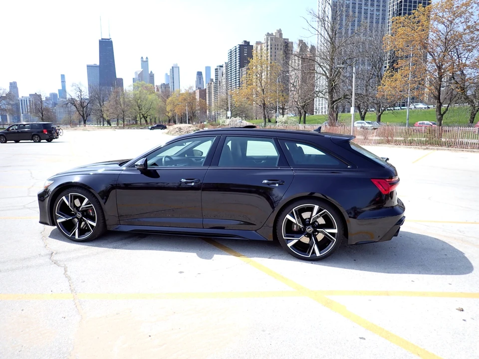2023 Audi C8 RS6 - Image 4 of 31