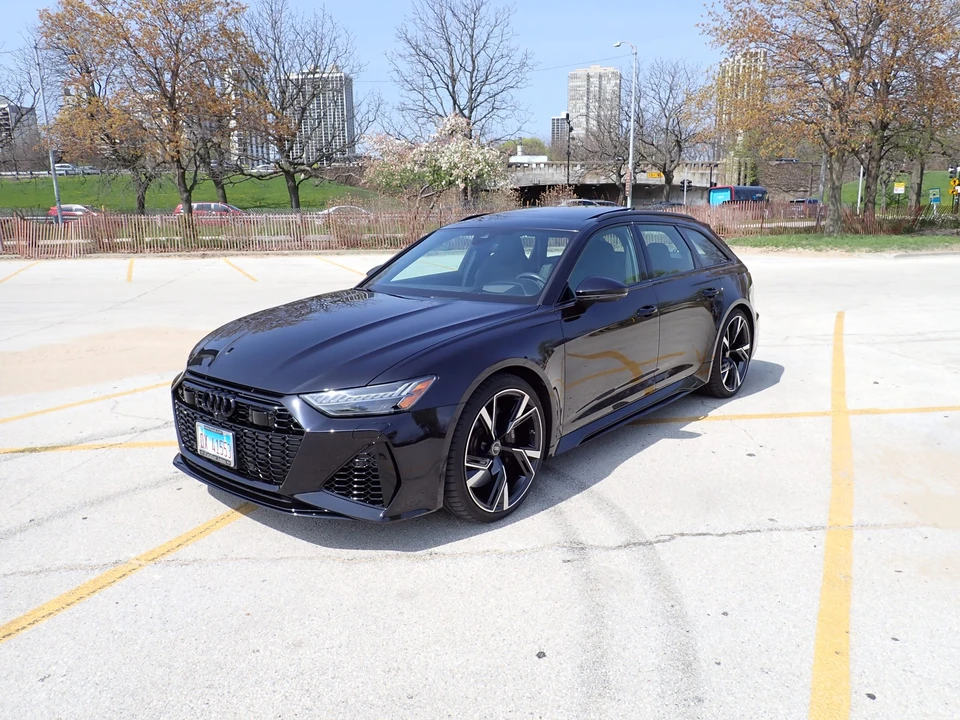 2023 Audi C8 RS6 - Image 3 of 31