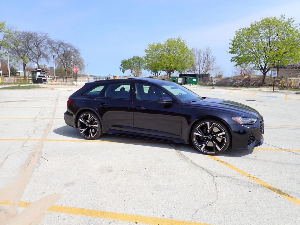 2023 Audi C8 RS6 - Image 22 of 31