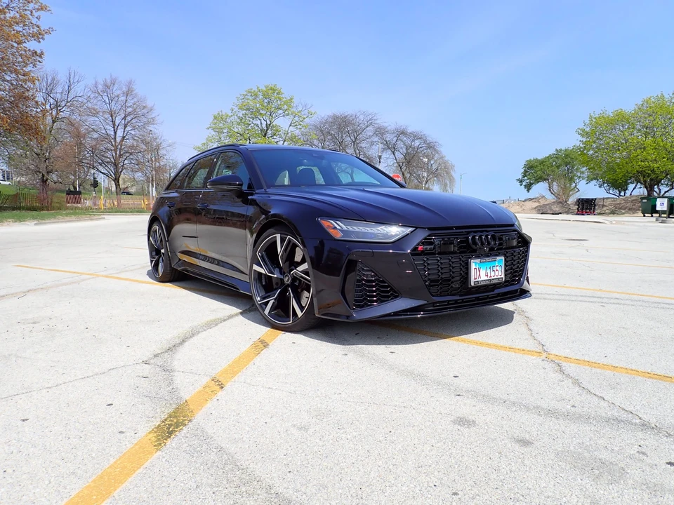 2023 Audi C8 RS6 - Image 29 of 31