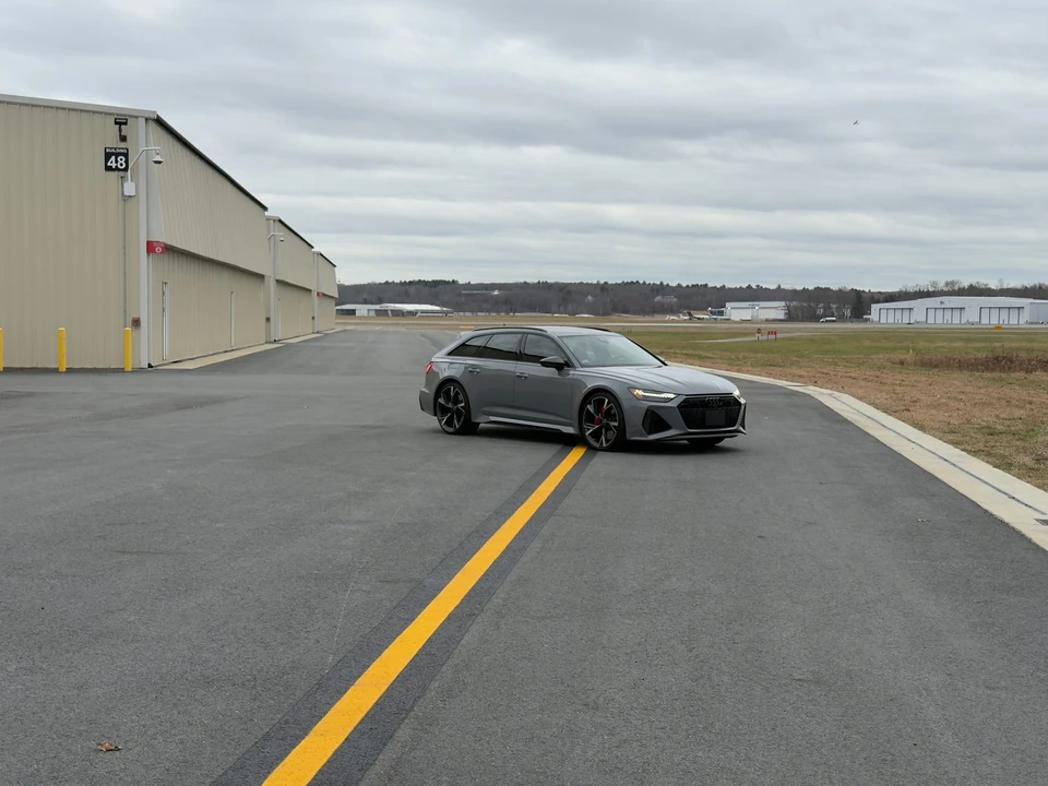 2023 Audi C8 RS6 - Image 23 of 31